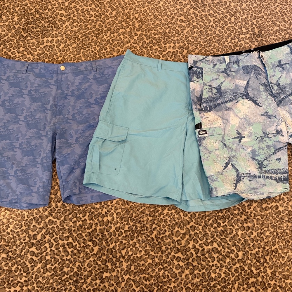 Peter Millar Shorts Mens SZ 42 Camo Blue Flat Front Casual Outdoors/golf shorts - Picture 7 of 7